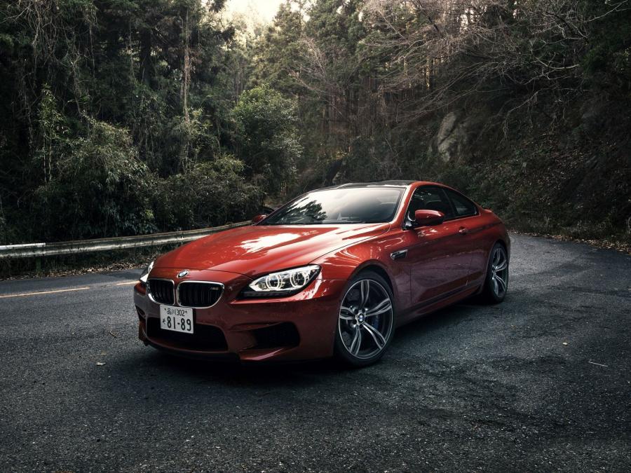  BMW M6 Coupe 2012 года  (JP) (фото 2 из 5)